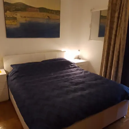 Apartament Mladen Apartman Za Obitelj