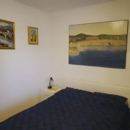 Mladen Apartman Za Obitelj Apartament Vodice