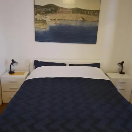 Apartament Mladen Apartman Za Obitelj *