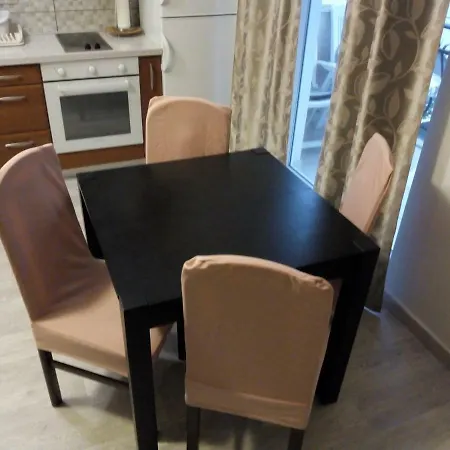 Mladen Apartman Za Obitelj Appartement Vodice